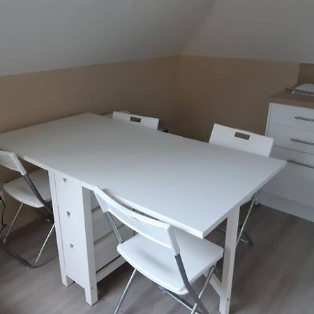 Elbeuf F2 Sweet Home Combles Netflix Wifi Luaran gambar